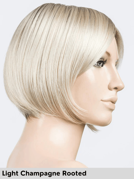 AMY DELUXE SMALL - Taglia S - attaccatura naturale, 100% fatta a mano - Wig Love - Parrucca SinteticaSandy Blonde Rooted
