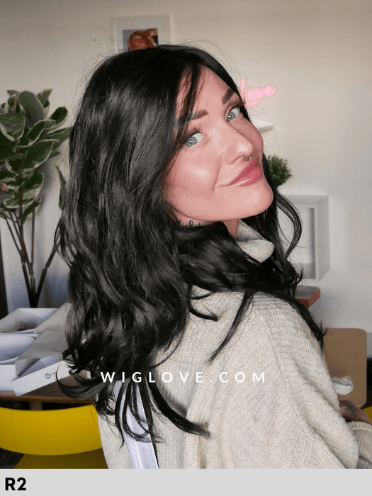 ann rokoko hair company parrucca sintetica lunga e mossa lacefront riga sinistra attaccatura naturale dispositivo medico CE