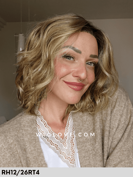 arlo estetica designs essentials collection parrucca mossa alle spalle sintetica riga sinistra lacefront attaccatura naturale lunghezza media beach waves 