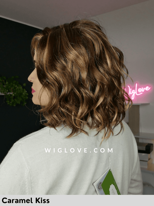 arlo estetica designs essentials collection parrucca mossa alle spalle sintetica riga sinistra lacefront attaccatura naturale lunghezza media beach waves 