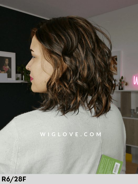 arlo estetica designs essentials collection parrucca mossa alle spalle sintetica riga sinistra lacefront attaccatura naturale lunghezza media beach waves 