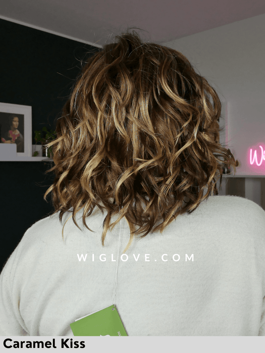 arlo estetica designs essentials collection parrucca mossa alle spalle sintetica riga sinistra lacefront attaccatura naturale lunghezza media beach waves 