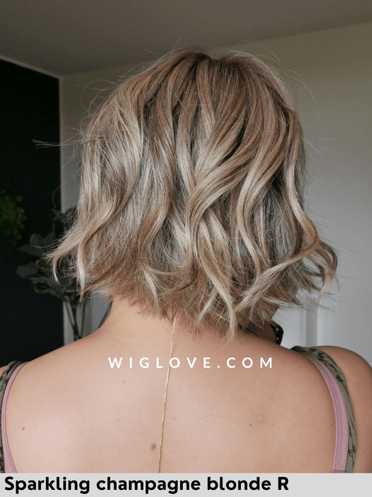 austen belle tress parrucca icons collection sintetica piastrabile taglio medio mosso doppio monofilamento lacefront retro chiuso fatto a mano poliuretano 