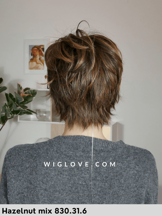 AVENUE SMALL SOFT - Taglia S - 100% fatta a mano, riga sinistra, attaccatura naturale, doppio monofilamento (Copia) - Wig Love - Parrucca SinteticaDark Sand Rooted