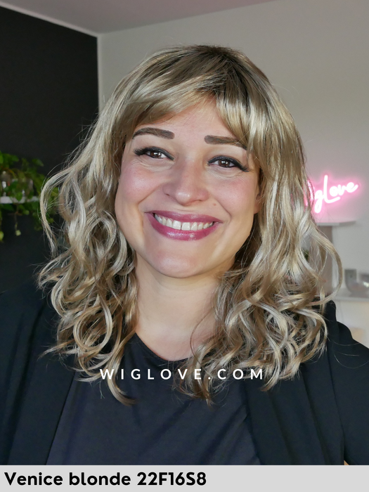 betty jon renau parrucca lunga sintetica tradizionale fatta a macchina frangetta  retro fatta a macchina piega mossa