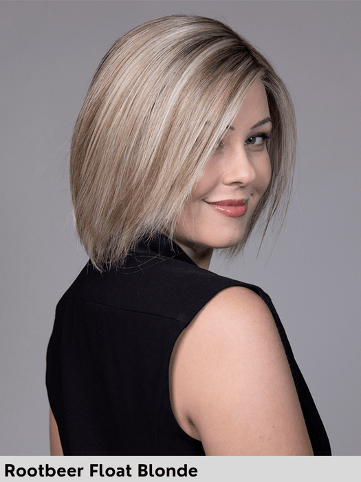 CAFE CHIC - riga sinistra, attaccatura naturale - Wig Love - Parrucca SinteticaRootbeer Float Blonde