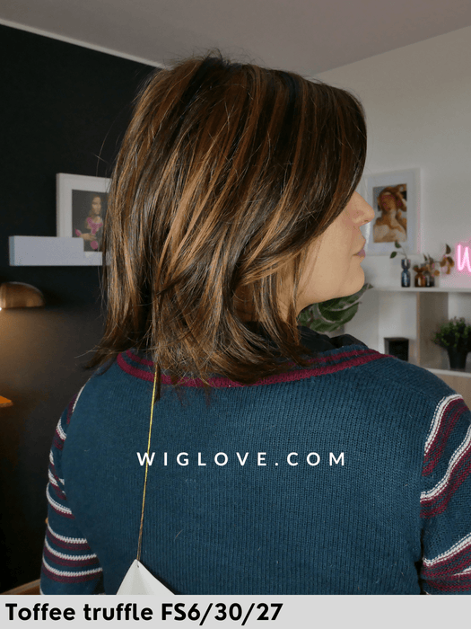 cameron jon renau parrucca liscia a caschetto pari taglia S, M , L colore mousse cake 8rh14 parrucca sintetica tradizionale 100% fatta a mano lacefront riga libera monofilamento attaccatura naturale retro chiuso fatto a mano