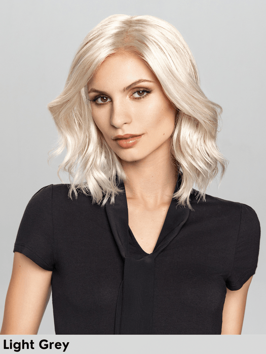 CHARLOTTE - attaccatura naturale, riga centrale - Wig Love - Parrucca SinteticaLight Grey