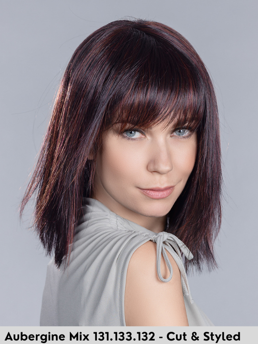 Parrucca Cher Ellen Wille lunga con frangia, tagliata