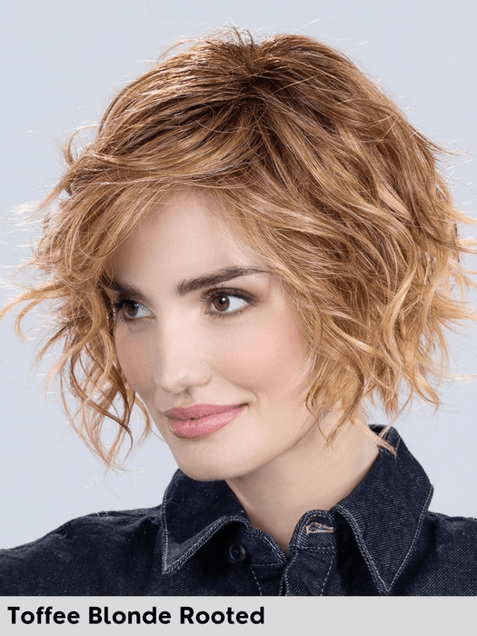 COOKIE MONO PART - Pronta Consegna 24/48 ore - Wig Love - Parrucca SinteticaDark Sand Frosted