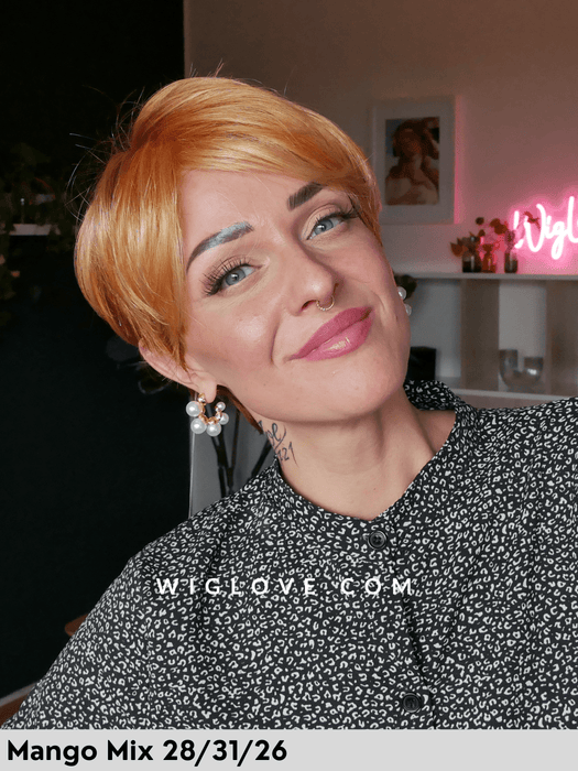 cyber II gisela mayer parrucca sintetica pixie cut  fatta a macchina riga sinistra in monofilamento