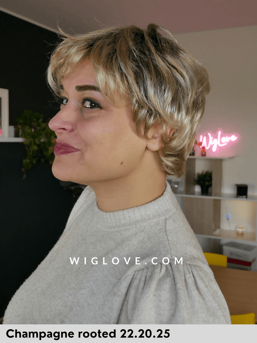 daily ellen wille parrucca corta e scalata in fibra sintetica tradizionale con attaccatura naturale lace front e monofilamento al vortice