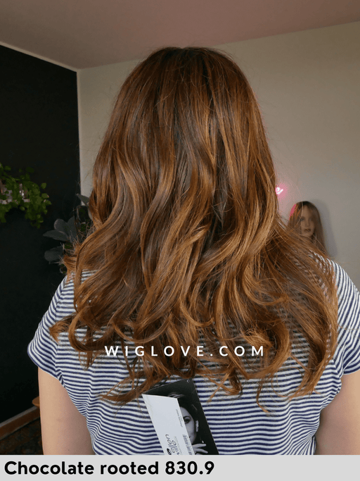 diva mono part ellen wille parrucca sintetica termoresistente taglio lungo e scalato con lacefront e riga centrale 