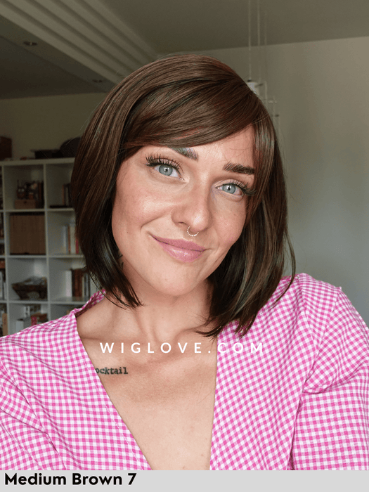 duo page gisela mayer parrucca capello misto long-bob con frangetta fatta a macchina riga sinistra monofilamento