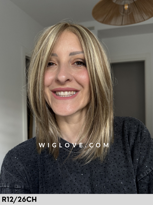 fallon estetica designs parrucca liscia alle spalle sintetica tradizionale riga libera lacefront attaccatura naturale retro aperto fatto a macchina essentials