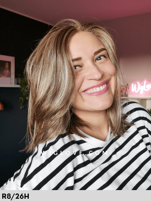 fallon estetica designs parrucca liscia alle spalle sintetica tradizionale riga libera lacefront attaccatura naturale retro aperto fatto a macchina essentials