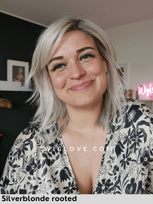 FLOW MONO PART - riga sinistra, attaccatura naturale - Wig Love - Parrucca SinteticaSilver Blonde Rooted