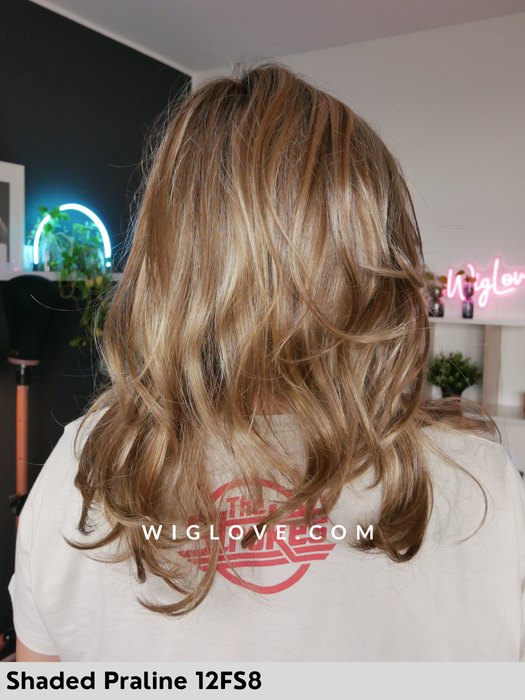 gisele jon renau parrucca lunga mossa in fibra isntetica riga lbera attaccatura naturale monofilamento lacefront 