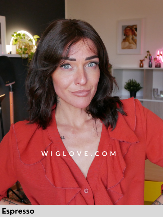 hh remy emma gisela mayer parrucca capello naturale remy mossa alle spalle frangetta lacefront riga centrale retro aperto e fatto a macchina