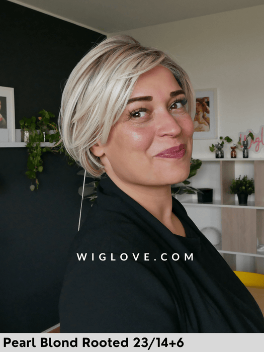 hi flirt large gisela mayer parrucca corta  scalata carrè caschetto  sintetico termoresistente lacefront riga sinistra parrucche chemioterapia dispositivo medico CE