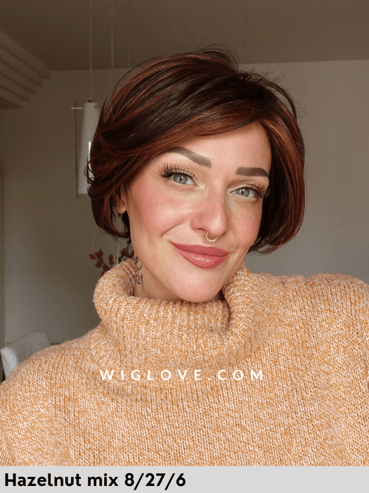 hi flirt gisela mayer parrucca corta e scalata in fibra sintetica termoresistente pixie cut mini-lacefront riga sinistra retro aperto e fatto a macchina taglia small