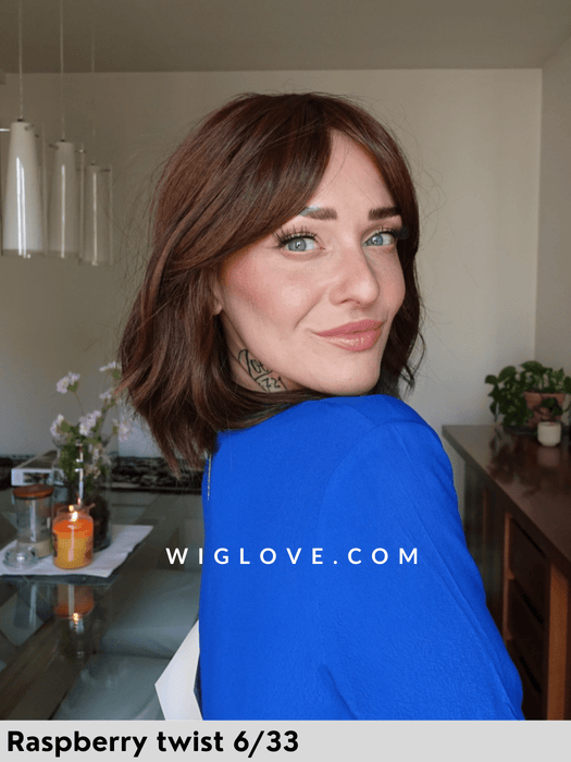 hollie parrucca alle spalle mossa con frangetta in fibra termoresistente 100% fatta a mano jon renau  attaccatura naturale riga libera