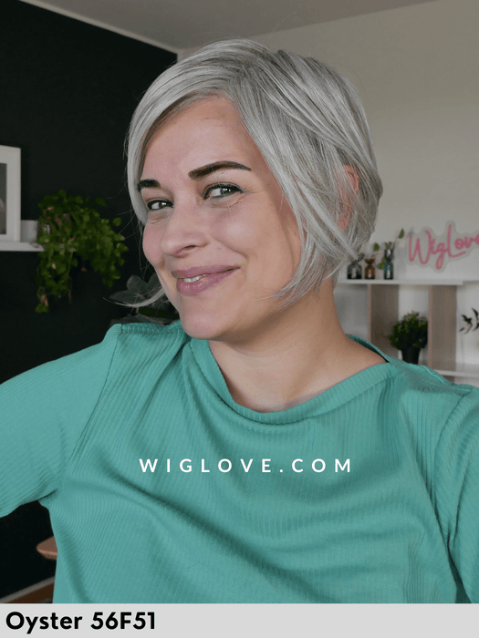 ignite jon renau parrucca corta scalata in fibra sintetica termoresistente piastrabile piega liscia lacefront fatta a macchina attaccatura naturale retro chiuso