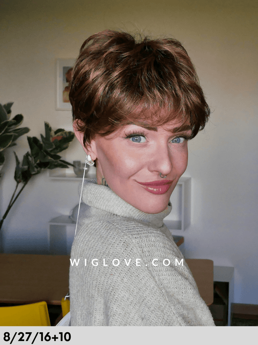 kiss mono deluxe  parrucca sintetica gisela mayer dispositivo medico CE parruccacprta mossa fatta a mano lacefront riga libera antiscivolo 