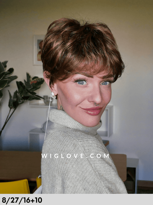 kiss mono deluxe  parrucca sintetica gisela mayer dispositivo medico CE parruccacprta mossa fatta a mano lacefront riga libera antiscivolo 