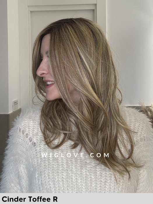 leoni alexander couture rene of paris parrucca mossa lunga e scalata  fibra sintetica termoresistente piastrabile riga sinistra attaccatura naturale