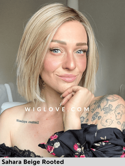 LIA MONO PART - attaccatura naturale, riga sinistra - Wig Love - Parrucca SinteticaSahara Beige Rooted