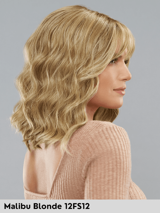 MAEVE - attaccatura naturale, riga centrale - Wig Love - Parrucca SinteticaMalibu Blonde HD