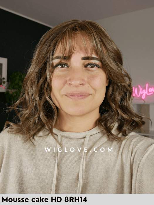 MAEVE - attaccatura naturale, riga centrale - Wig Love - Parrucca SinteticaMousse Cake HD