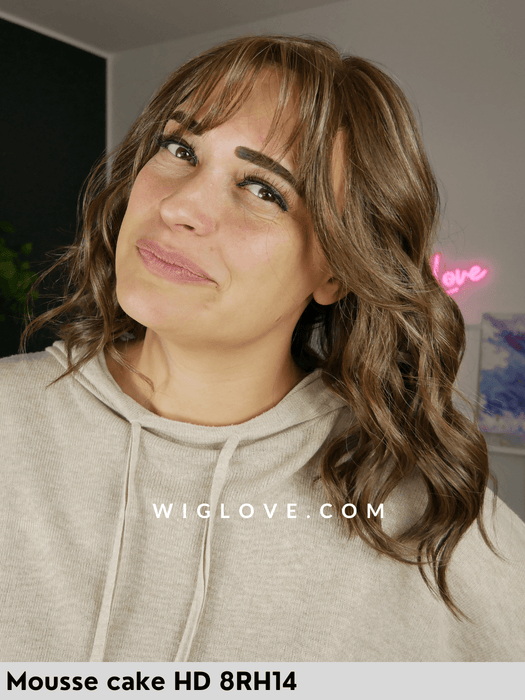 MAEVE - attaccatura naturale, riga centrale - Wig Love - Parrucca SinteticaMousse Cake HD