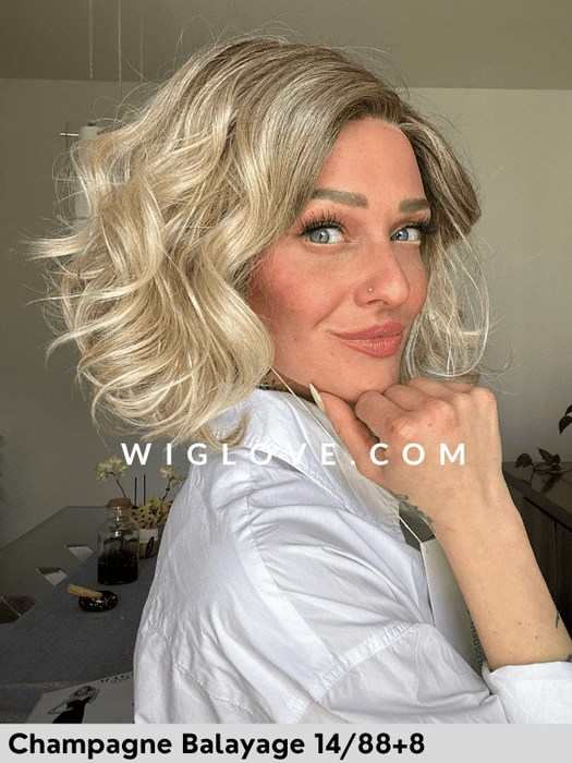 MAGIC LEVEL - riga sinistra, attaccatura naturale - Wig Love - Parrucca SinteticaChampagne Balayage 14/88+8