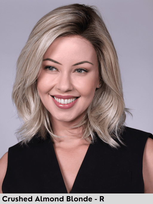 MANHATTAN - attaccatura naturale, riga sinistra - Wig Love - Parrucca SinteticaCrushed Almond Blonde Rooted