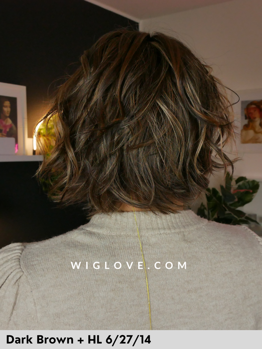 miami belle tress parrucca sintetica resistente al calore con frangetta e piega mossa caschetto  lacefront riga centrale city collection