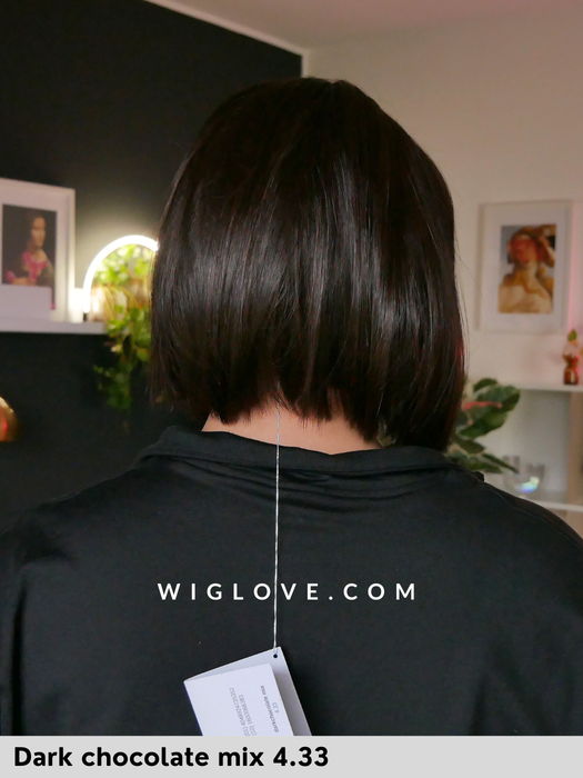MISS COMFORT - attaccatura naturale, riga centrale, retro chiuso - Wig Love - Parrucca Sinteticadark chocolate mix dispositivo medico CE