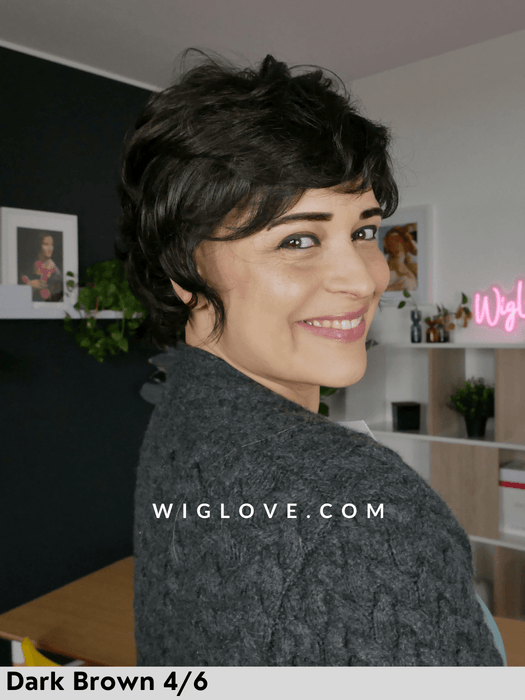 nina mono lace gisel amayer parrucca corta in fibra sintetica tradizionale riccia mossa 100% fatta a mano attaccatura naturale riga libera 