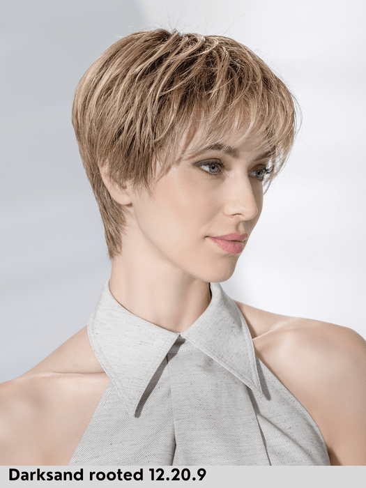 NOVEL DELUXE - 100% fatta a mano, attaccatura naturale, riga libera - Wig Love - Parrucca SinteticaDark Sand Rooted