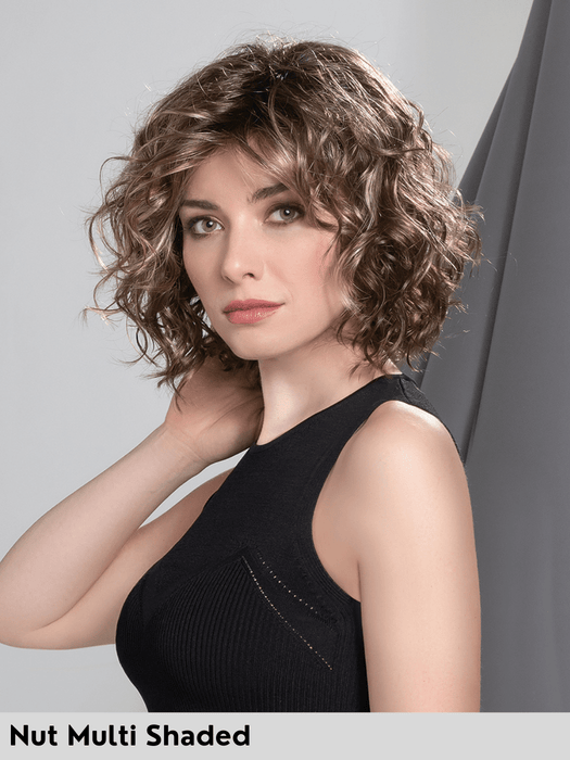ONDA MONO PART - riga sinistra, attaccatura naturale - Wig Love - Parrucca SinteticaNut Multi Shaded