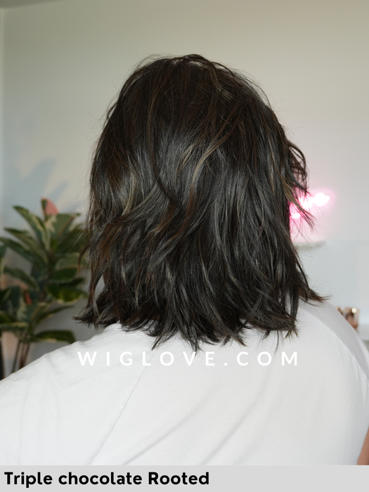 park ave belle tress parrucca sintetica resistente al calore taglio mosso e scalato alle spalle lacefront riga sinistra city collection 