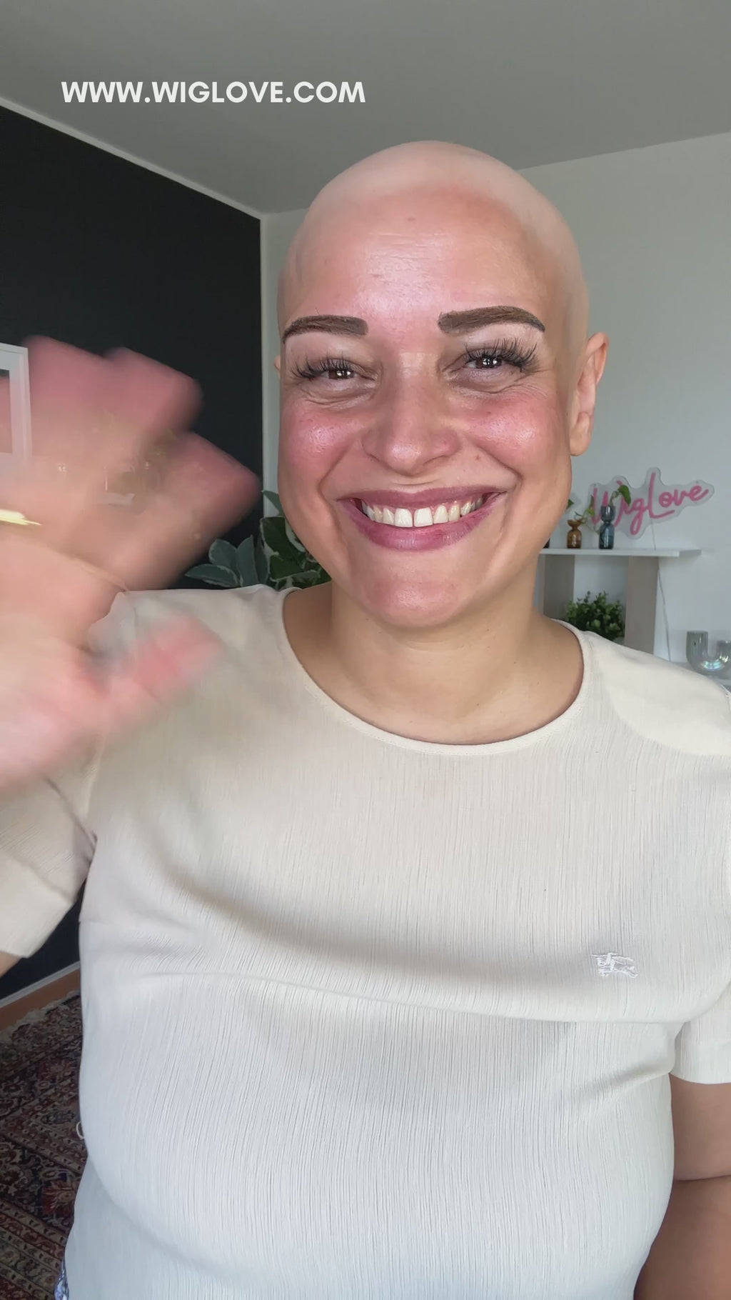 parrucca donna, parrucca chemioterapia, parrucca alopecia, parrucca a caschetto, parrucca termoresistente, parrucca lace front, parrucca sintetica, parrucca piega mossa, wig love