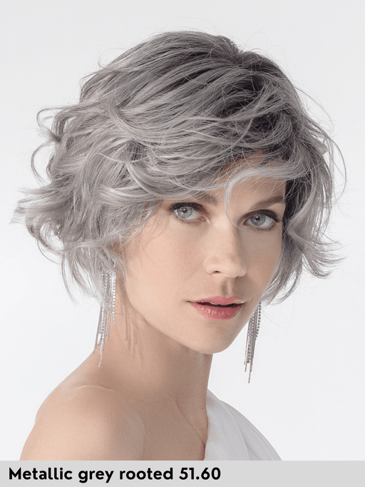 ROMANCE DELUXE - 100% fatta a mano, attaccatura naturale, riga libera - Wig Love - Parrucca SinteticaMetallic Grey Rooted