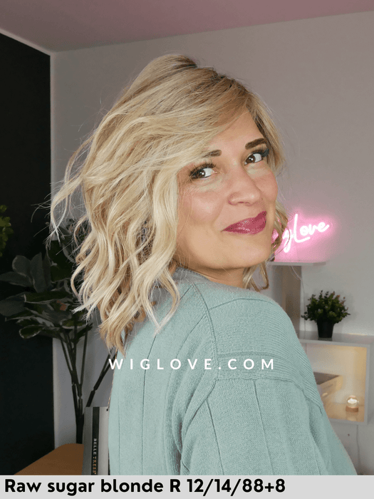 singapore belle tress parrucca media scalata in fibra sintetica termoresistente con  lacefront riga sinistra in monofilamento city collection