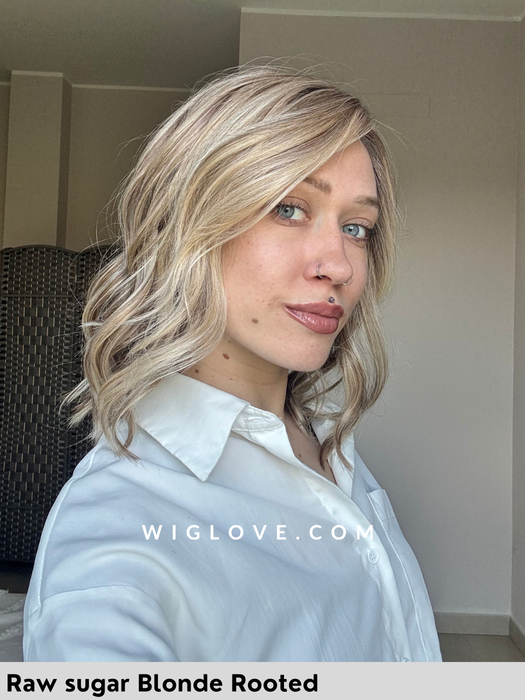 singapore belle tress parrucca media scalata in fibra sintetica termoresistente con  lacefront riga sinistra in monofilamento city collection