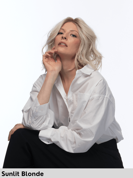 SOMERS - riga centrale, attaccatura naturale - Wig Love - Parrucca SinteticaSunlit Blonde