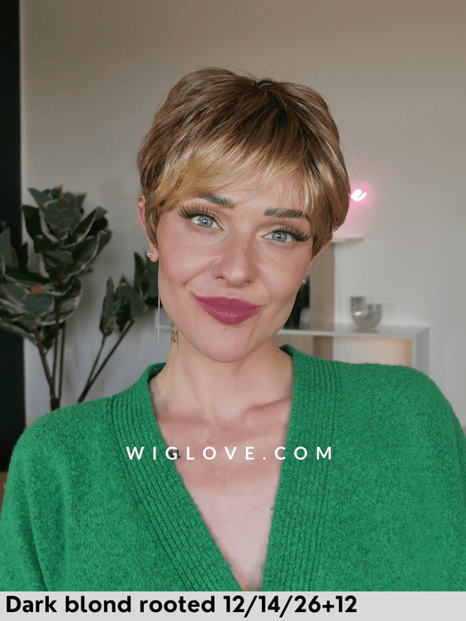 parrucca corta in fibra sintetica tradizionale super lizzy gisela mayer frangetta lacefront attaccatura naturale riga libera monofilamento 