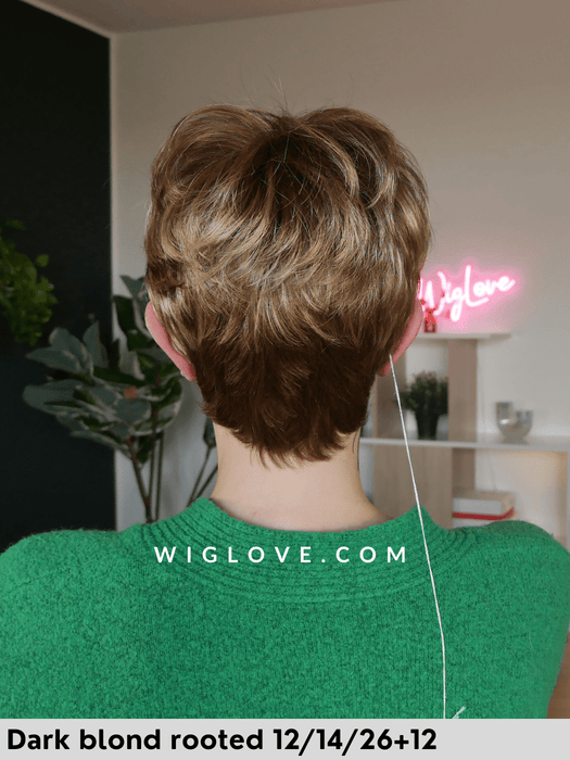 parrucca corta in fibra sintetica tradizionale super lizzy gisela mayer frangetta lacefront attaccatura naturale riga libera monofilamento 