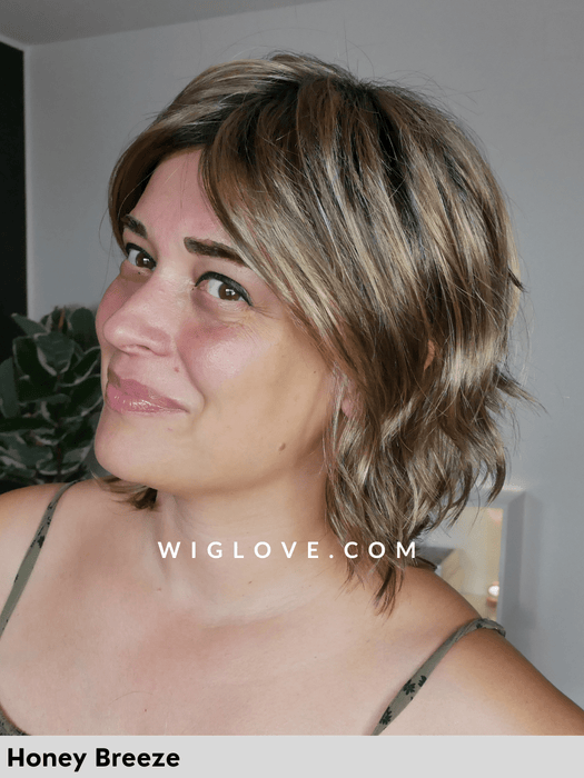 suzy gisela mayer parrucca fatta a macchina fibra sintetica tradizionale scalata con frangetta taglia M